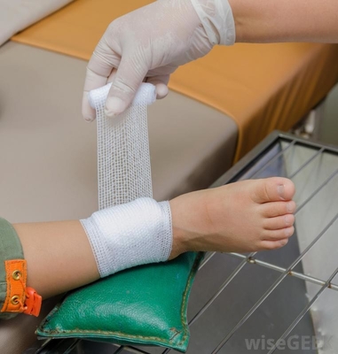 قیمت مناسب گوز رول پزشکی 100٪ پنبه پوشاک گوز و بند بندی رول ISO تایید شده استریل آنلاین